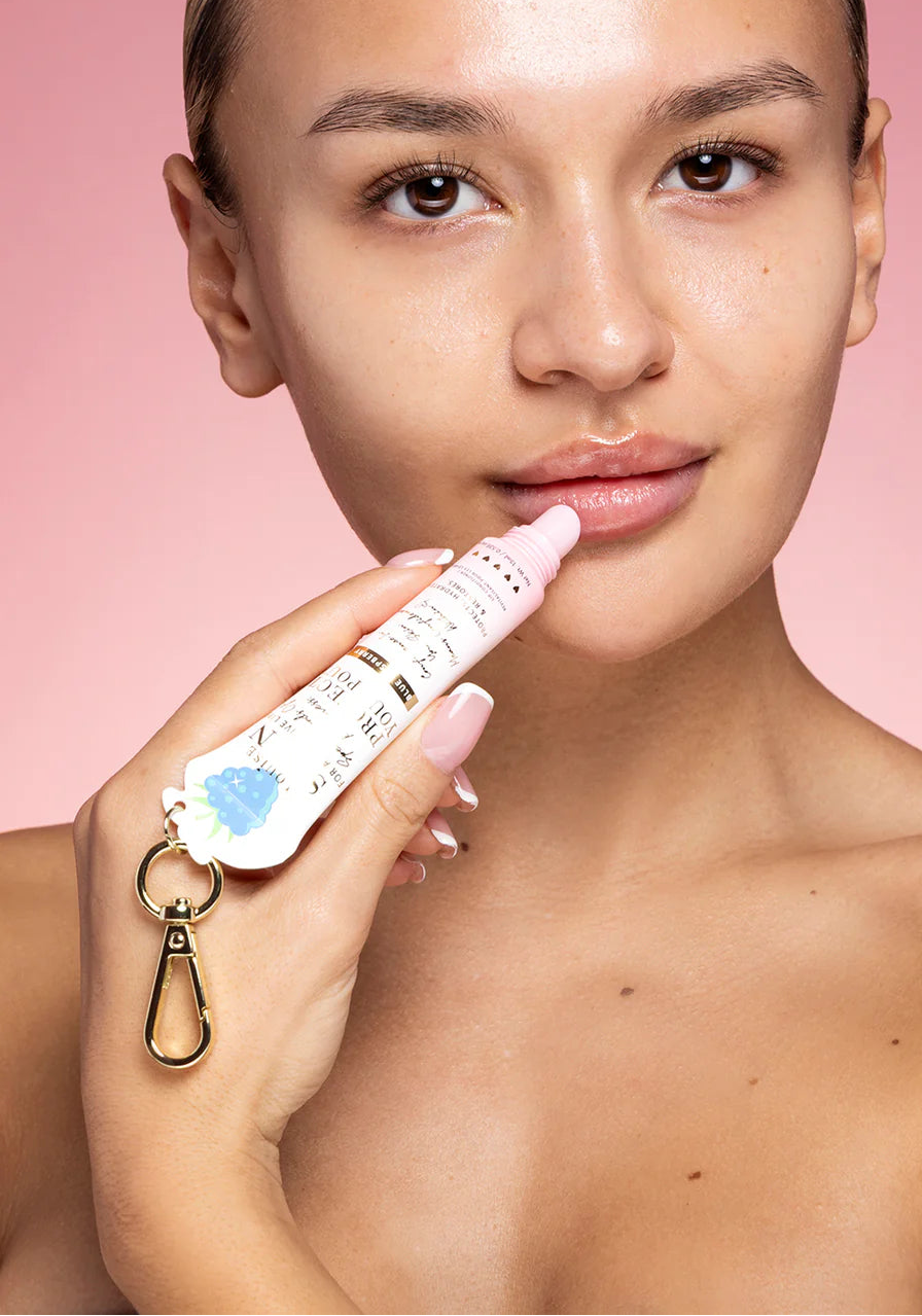 Applying the Protect Your Pout Lip Conditioner